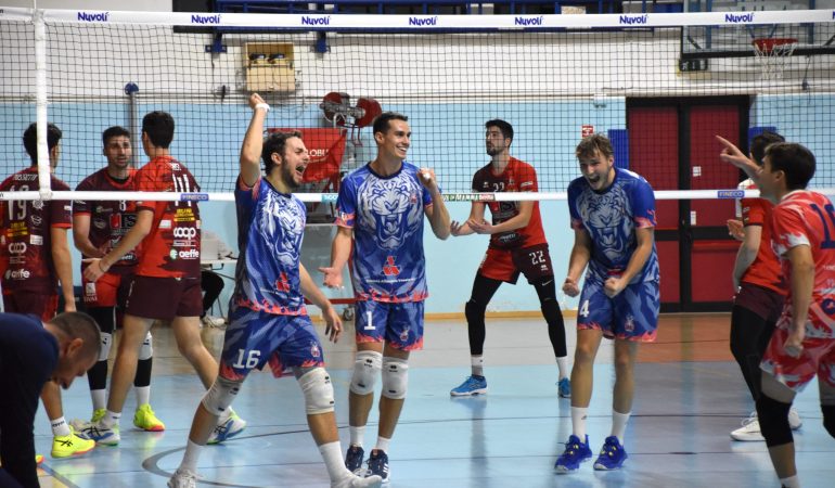 SAV SILVOLLEY DOMINA IN CASA: VITTORIA NETTA E APPLAUSI DAL PUBBLICO!